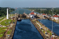  Esclusas de Gatún, Canal de Panamá 